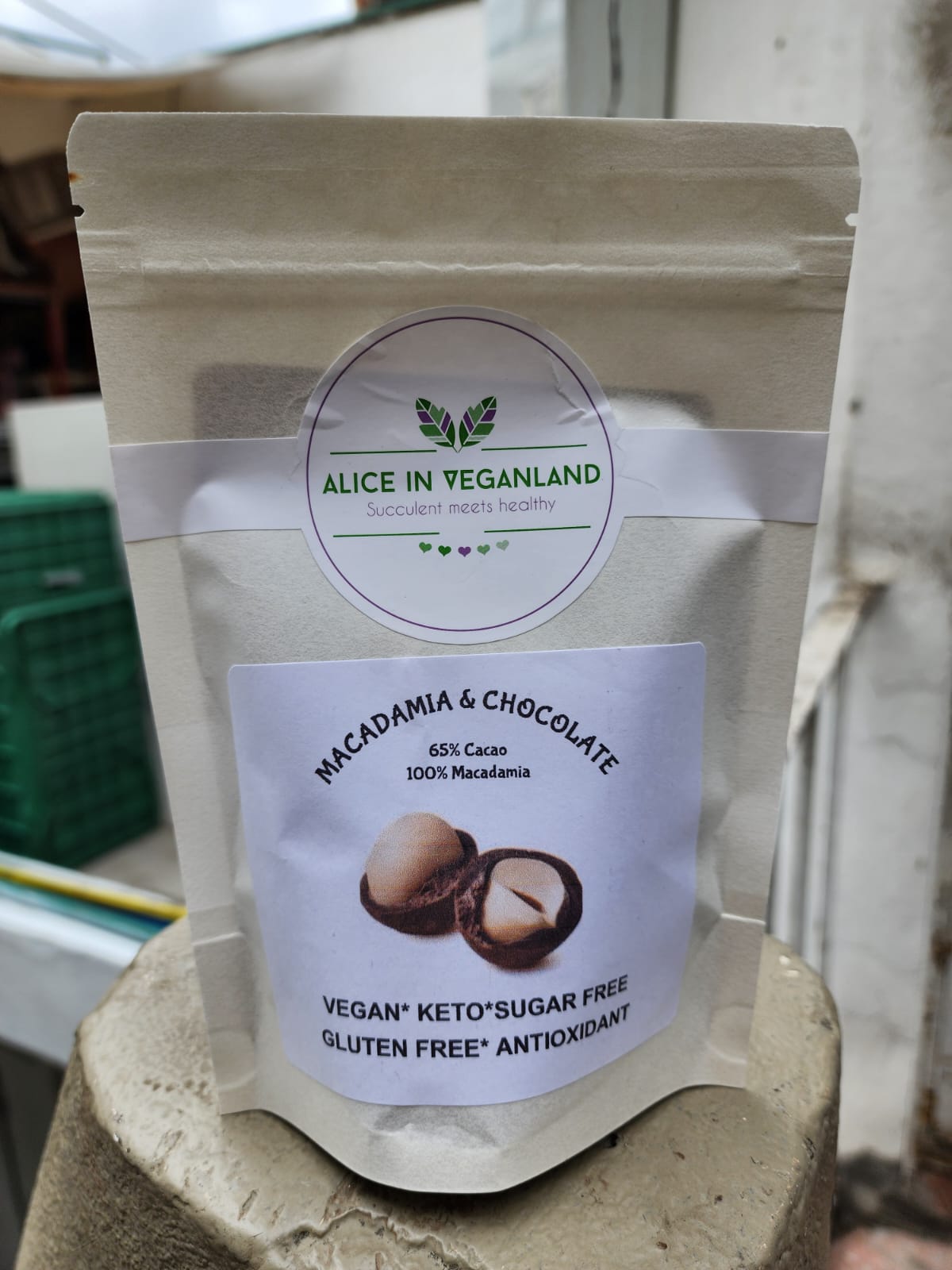 VEGAN Macadamia cubierta de chocolate sin azúcar